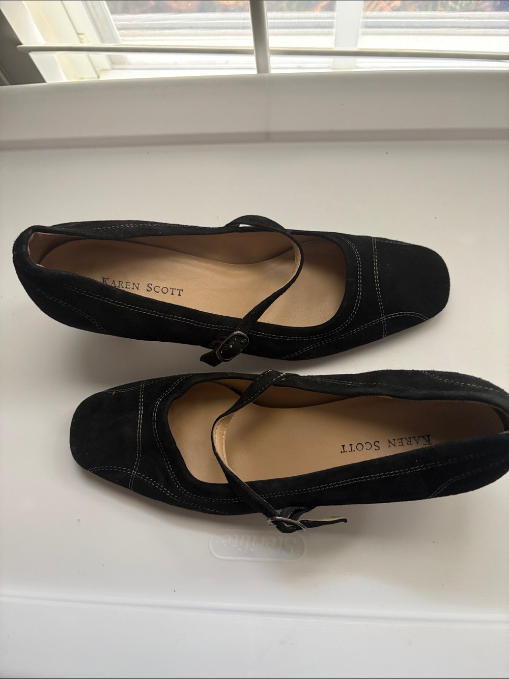Karen Scott Black Suede Mary Jane Heels with Contrast Stitching